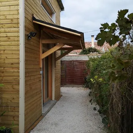 Le Petit Chalet de Nîmes Shantay Youstay Extérieur photo