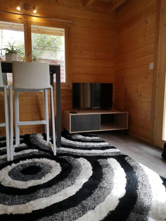 Le Petit De Shantay Youstay * Nîmes